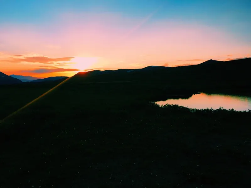 Watch the Sunset from Independence Pass