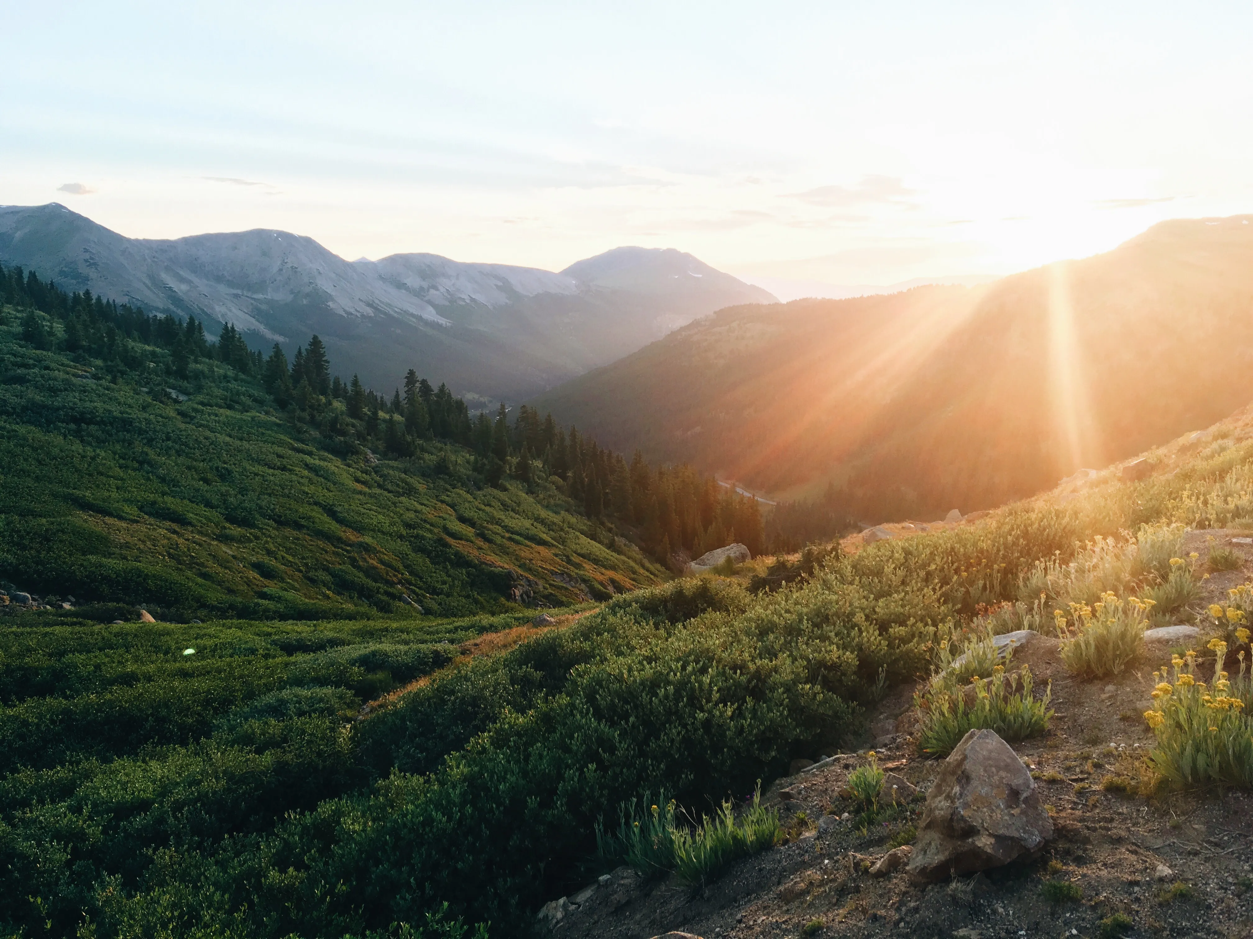 Watch the Sunset from Independence Pass