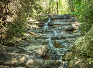 Hike to Emery Creek Falls