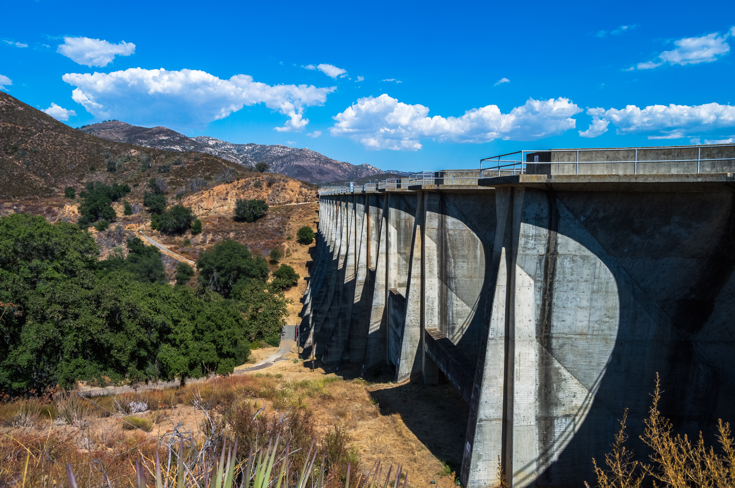Explore the Sutherland Dam 