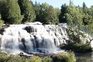 Explore Bond Falls 