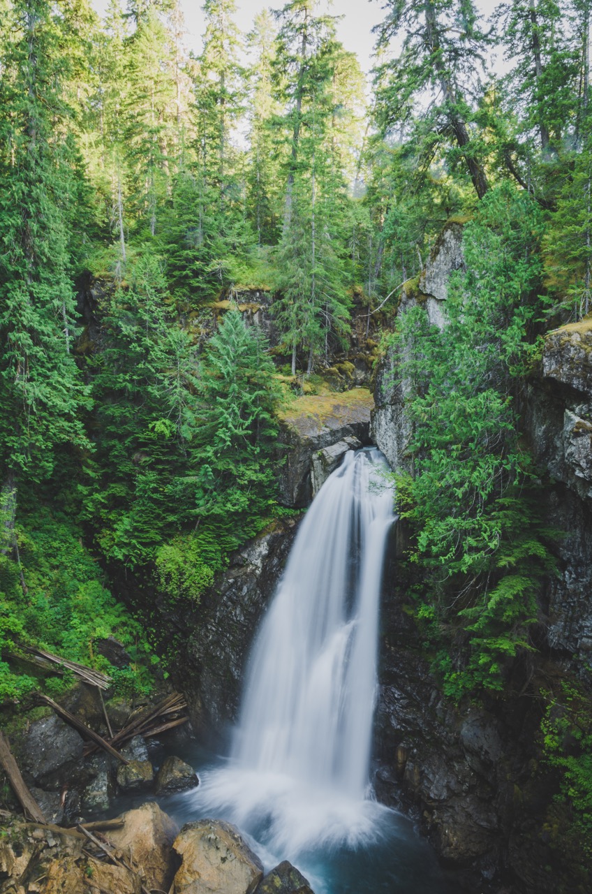 Hike to Lady Falls