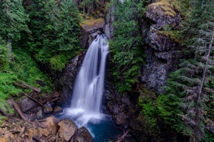 Hike to Lady Falls