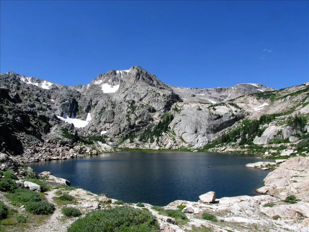 Hike to Bluebird and Ouzel Lake