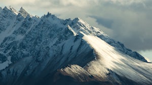 Summit Igloo Mountain