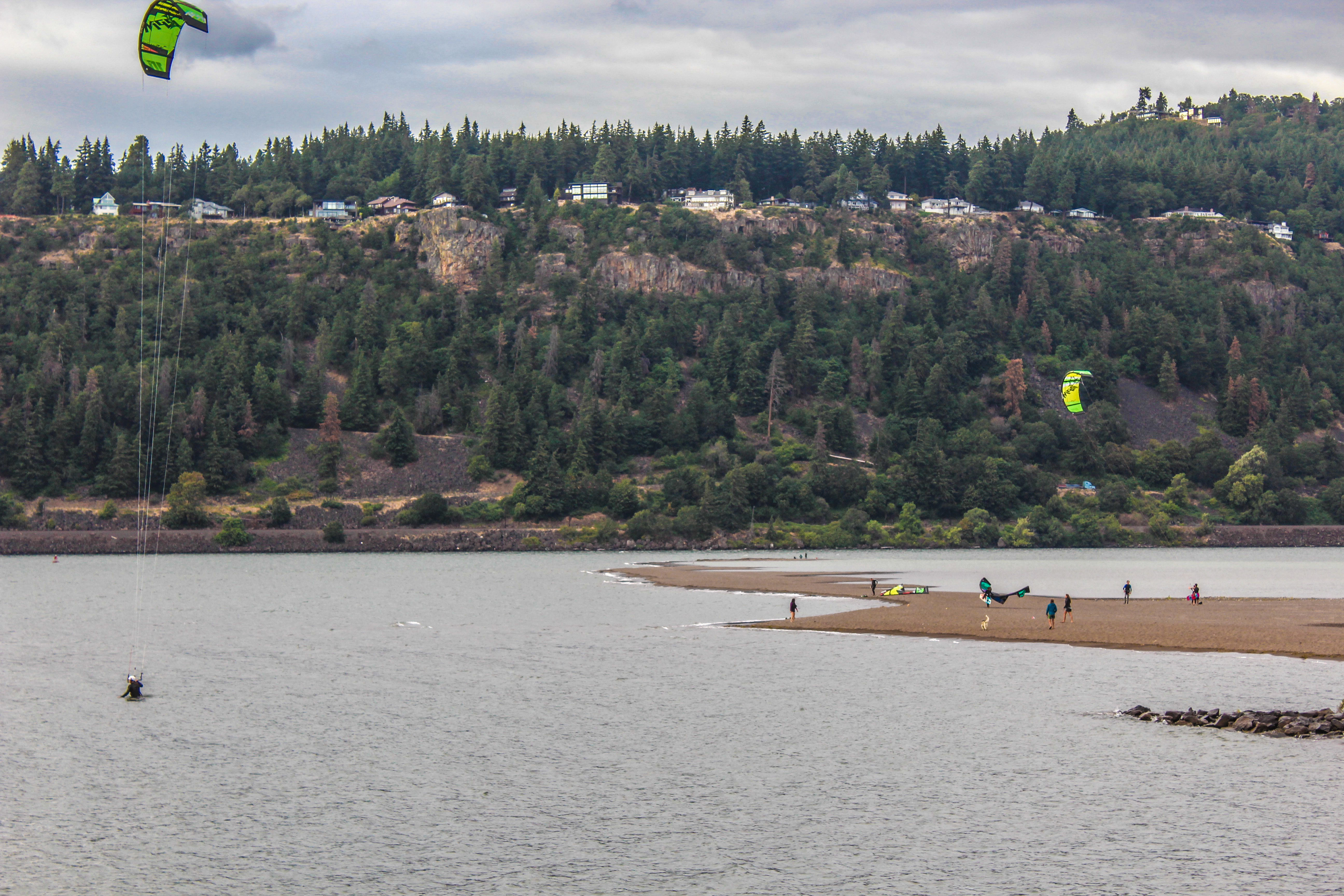 Kiteboard in the Columbia River Gorge
