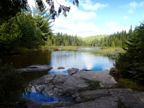 Hike Les Cascades and Les Falaises Trails, Parc National du la Mauricie