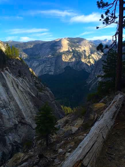Reverse Summit of Glacier Point in Yosemite National Park