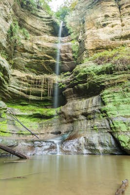 Hike to Wildcat Canyon at Starved Rock SP