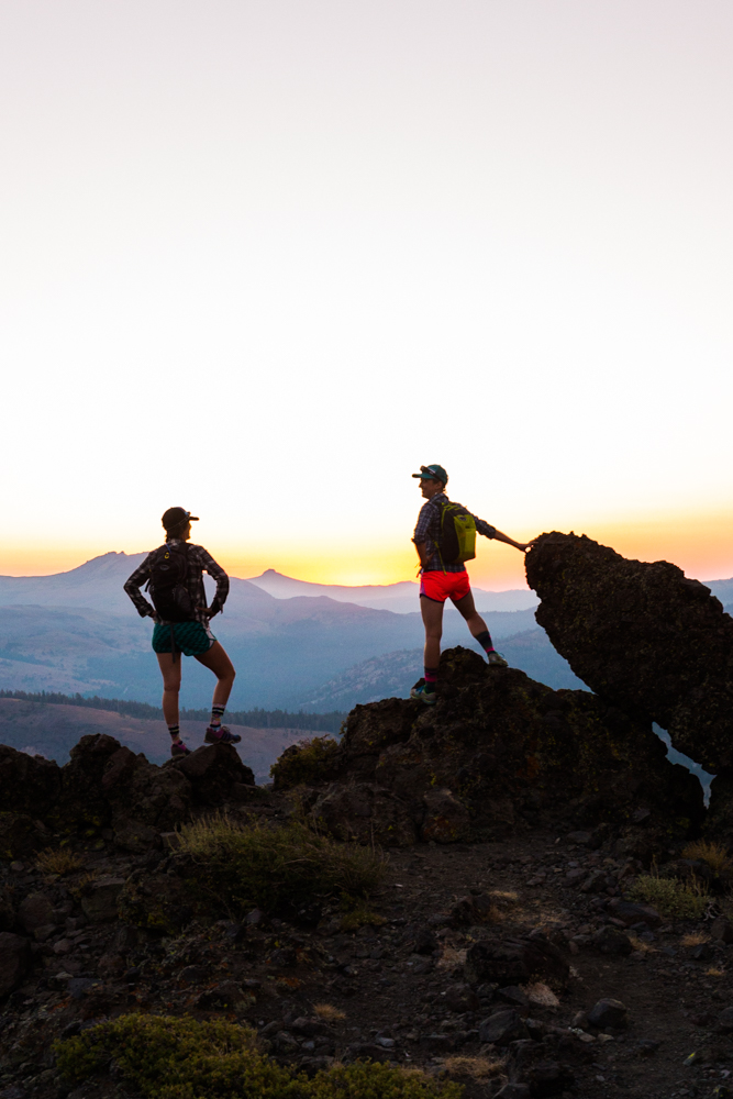 Hike to Thunder Mountain at Carson Pass 