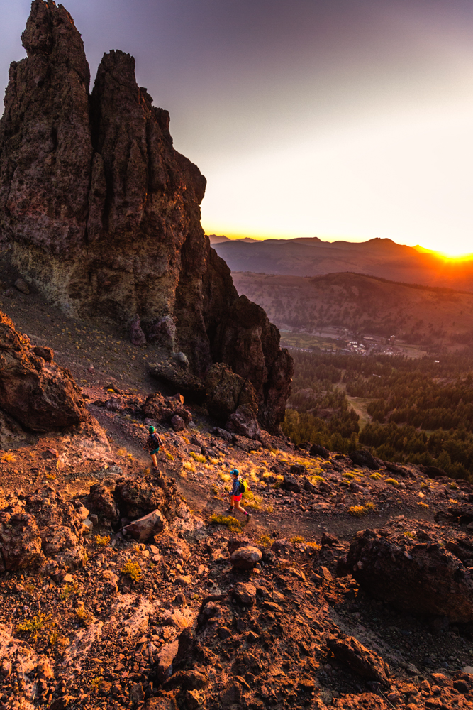 Hike to Thunder Mountain at Carson Pass 