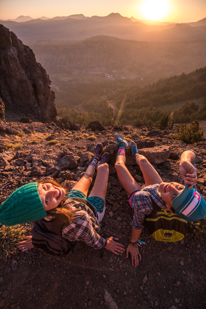 Hike to Thunder Mountain at Carson Pass 