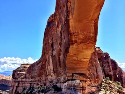 Hike to Jeep Arch