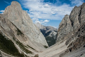 Hike the Cory & Edith Pass Trail 