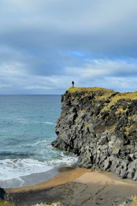 Explore Skarðsvík Beach