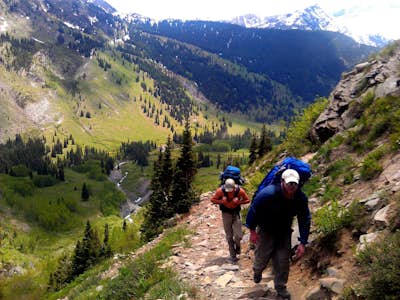 Backpack the Lead King Basin Trail