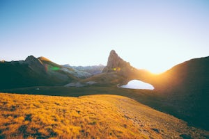 Backpack to Dragon's Back via Horsethief Trail