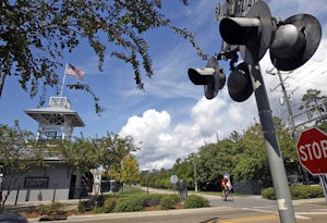 Ride along the Tammany Trace