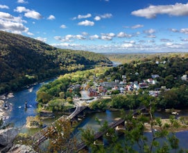 Hike Maryland Heights Trail Loop