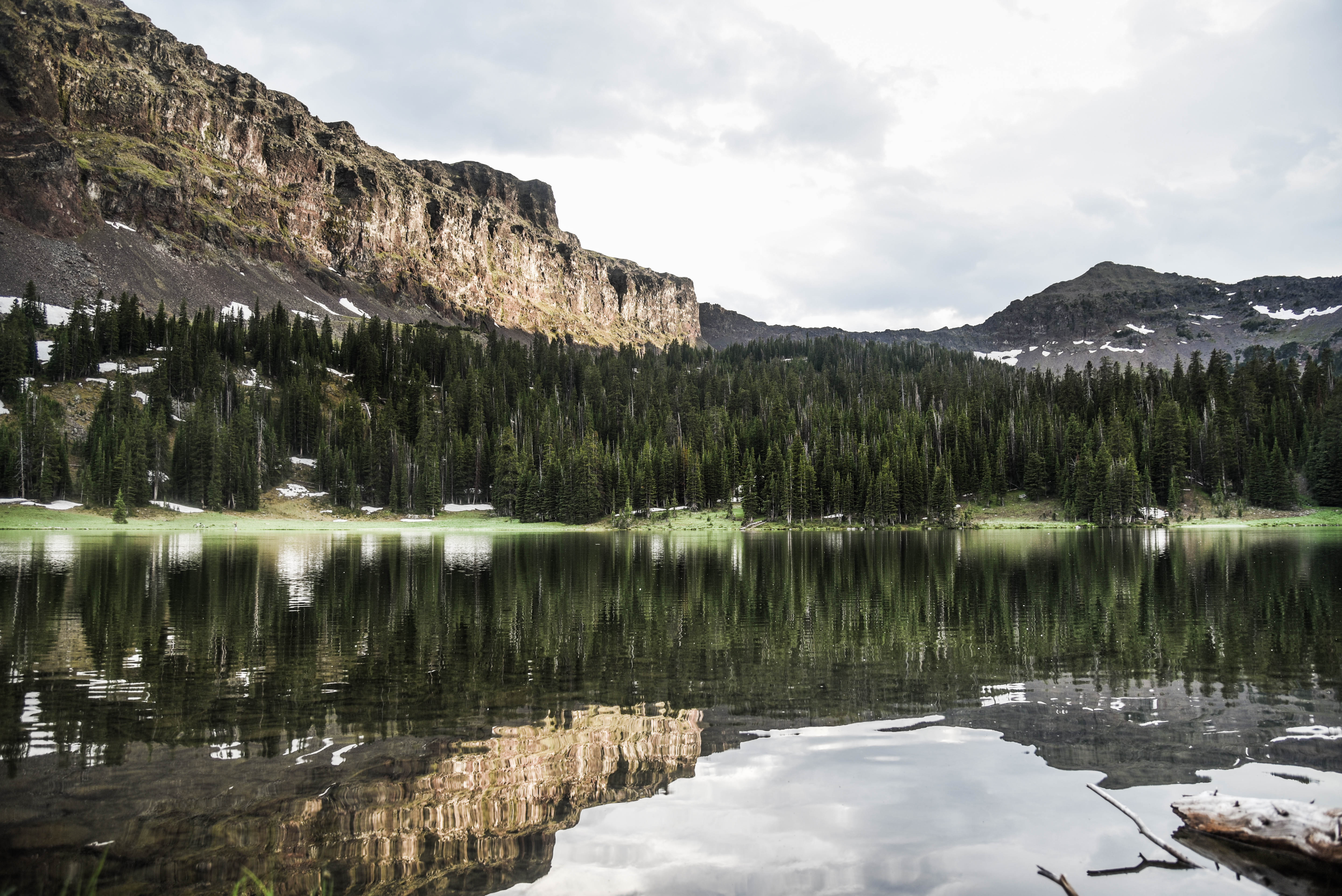  Hike to Emerald and Heather Lake