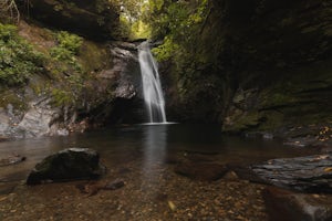 Hike to Courthouse Falls