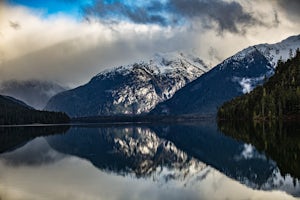 5 Pictures from a Beautiful Fall Hike to Cheakamus Lake