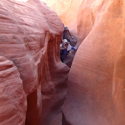 Peek-a-boo and Spooky slot canyon Loop Hike