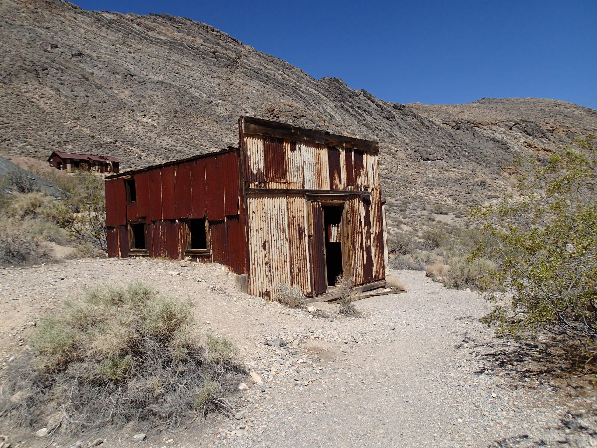 Explore Leadfield Ghost Town