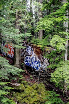 Hike to the Whistler Train Wreck