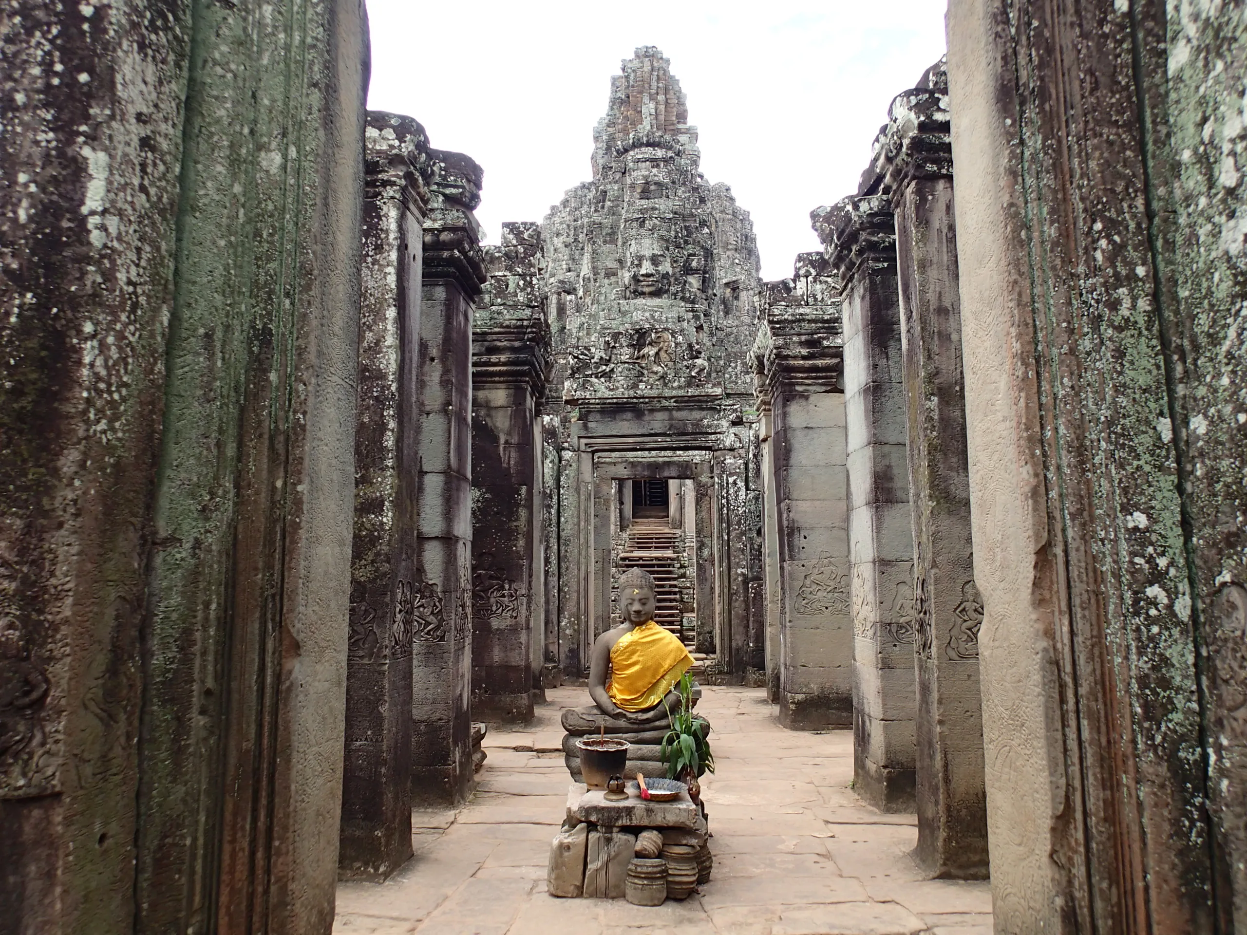 Explore Bayon Temple in Angkor Thom