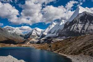 Hike to Yading's Milk and Five Color Lake (牛奶海 - 五色海)