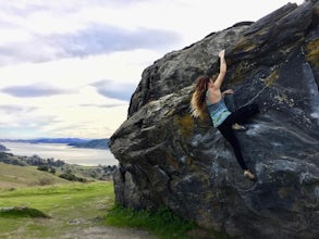 Bouldering at Ring Mountain 