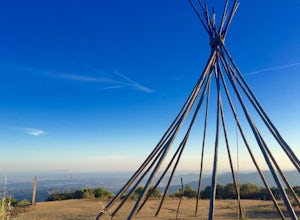 Hike to the Teepee in the San Gabriel Mountains