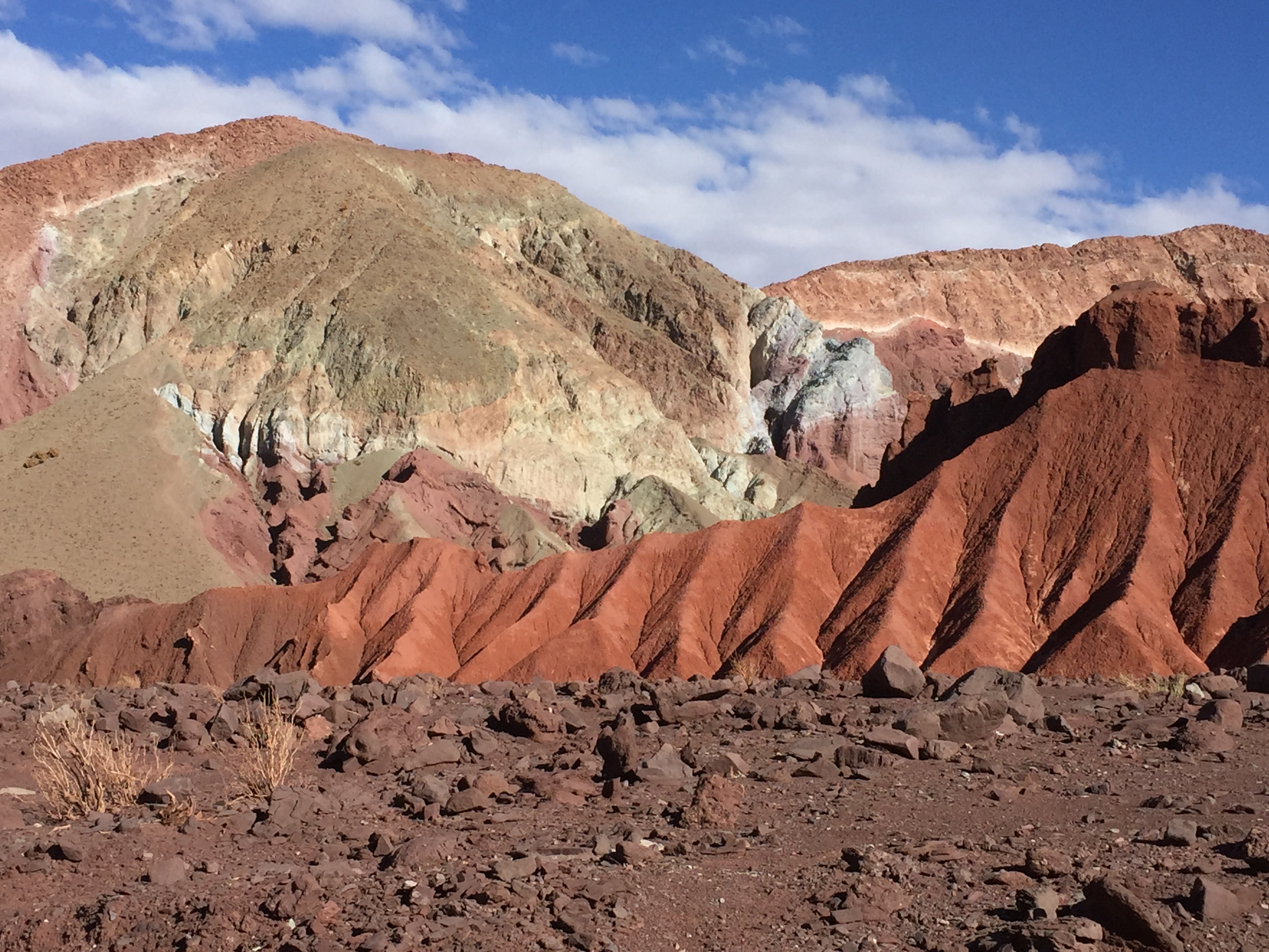 Explore Valle de Arcoiris in San Pedro De Atacama