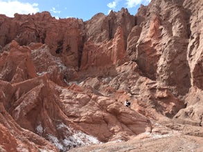 Explore Valle de Arcoiris in San Pedro De Atacama