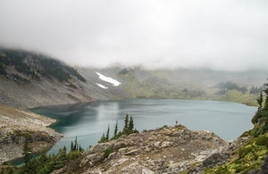 Hike Cirque Lake