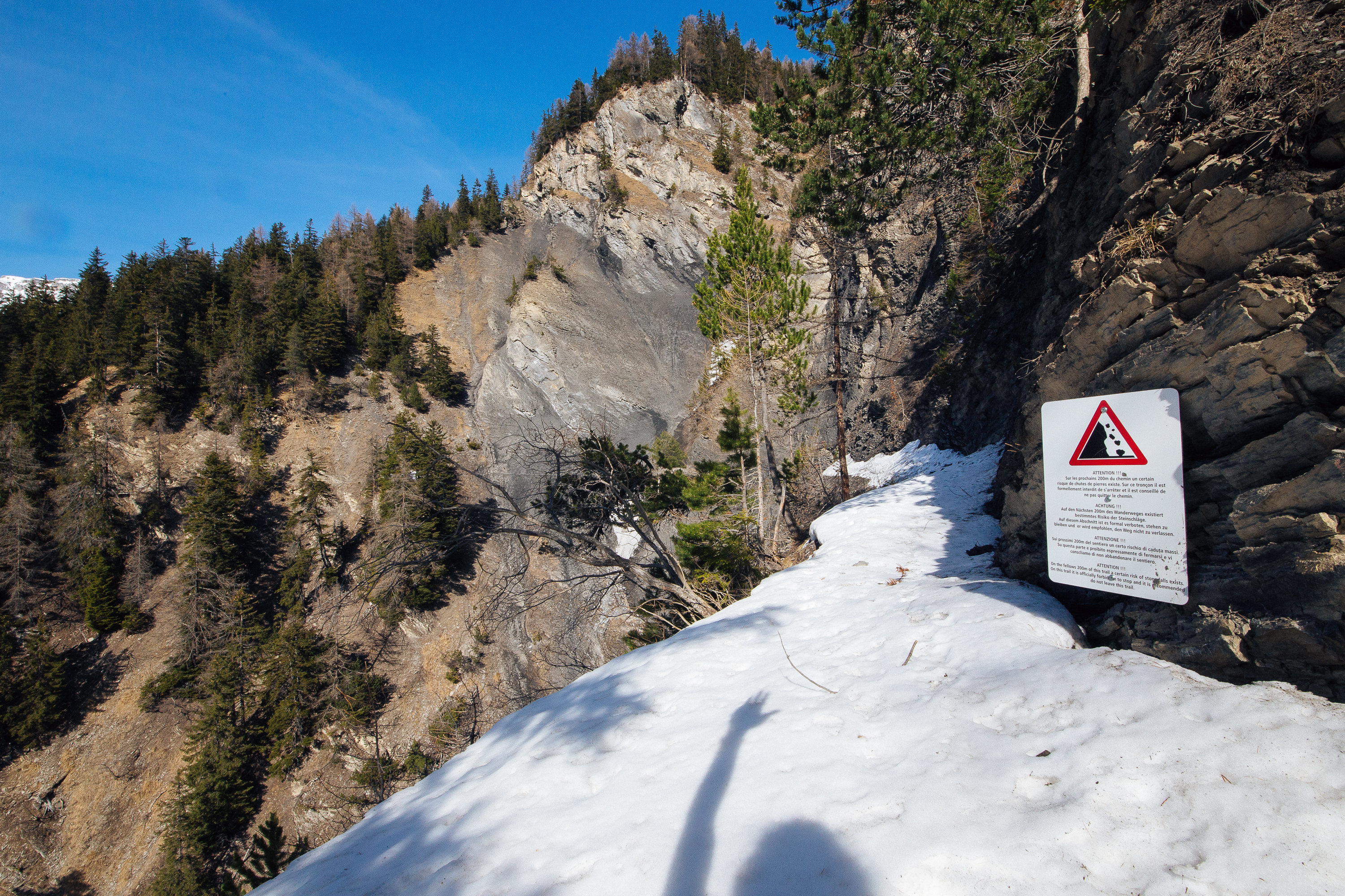 Hike the Bisse du Ro to Lac de Tseuzier