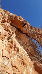 Rappel the Red Ledges