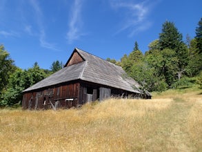 Hike Lyons Ranch