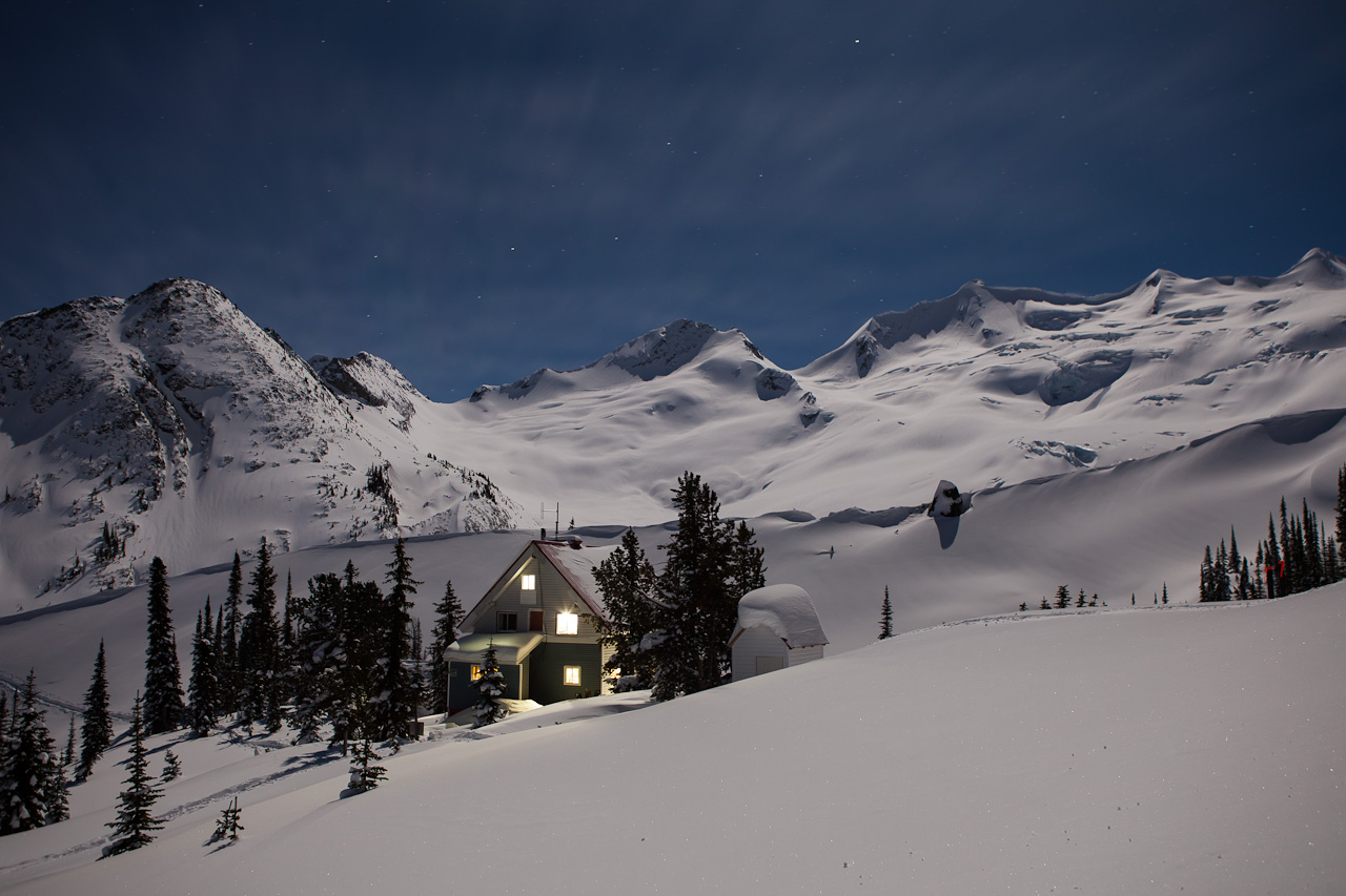 The Ultimate Guide to Backcountry Lodges near Golden, BC