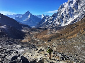 Backpack the Three Passes Everest Base Camp Trek