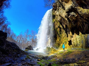 5 Virginia Waterfalls to Chase This Winter