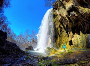 5 Virginia Waterfalls to Chase This Winter