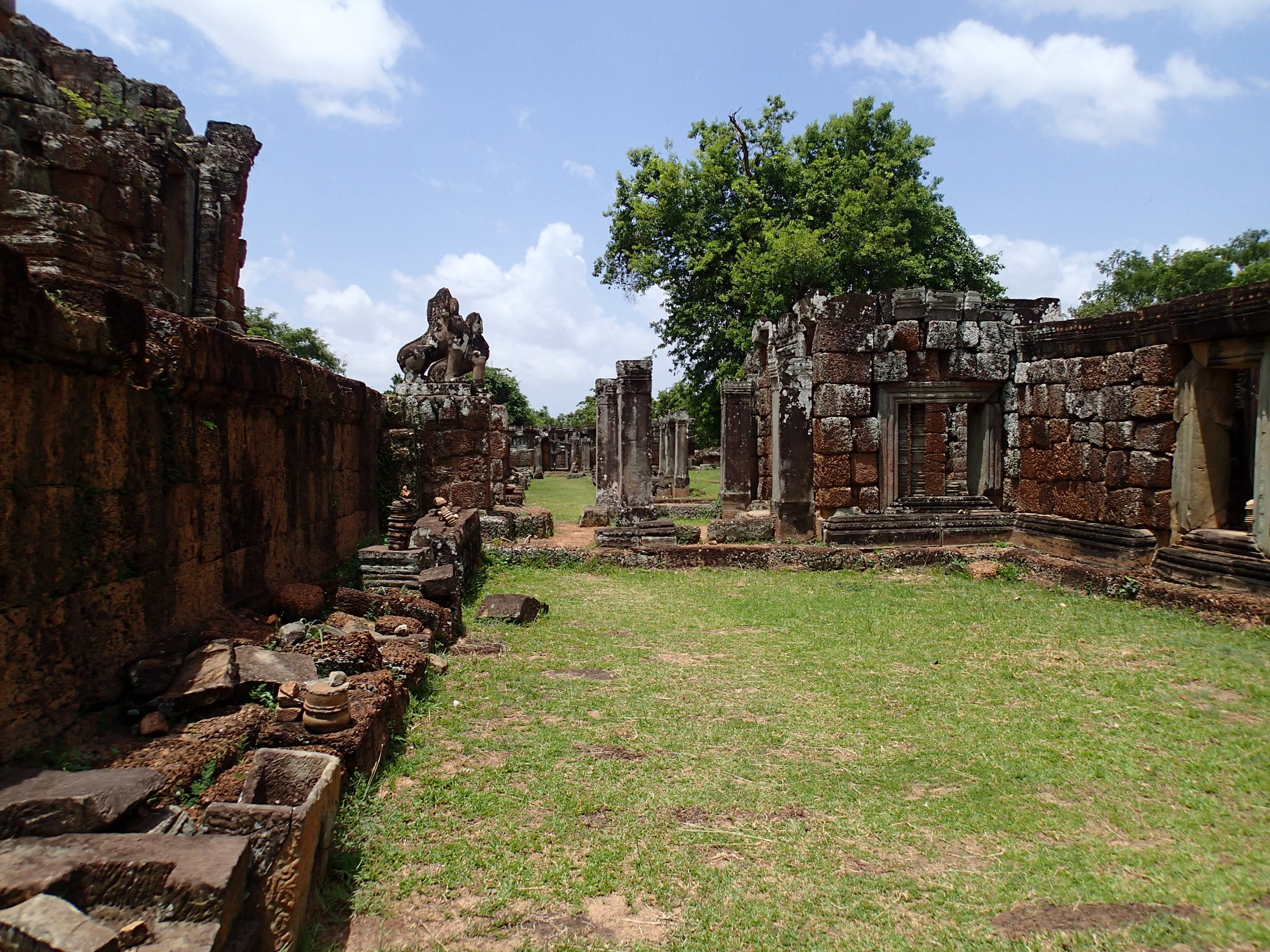 Explore East Mebon