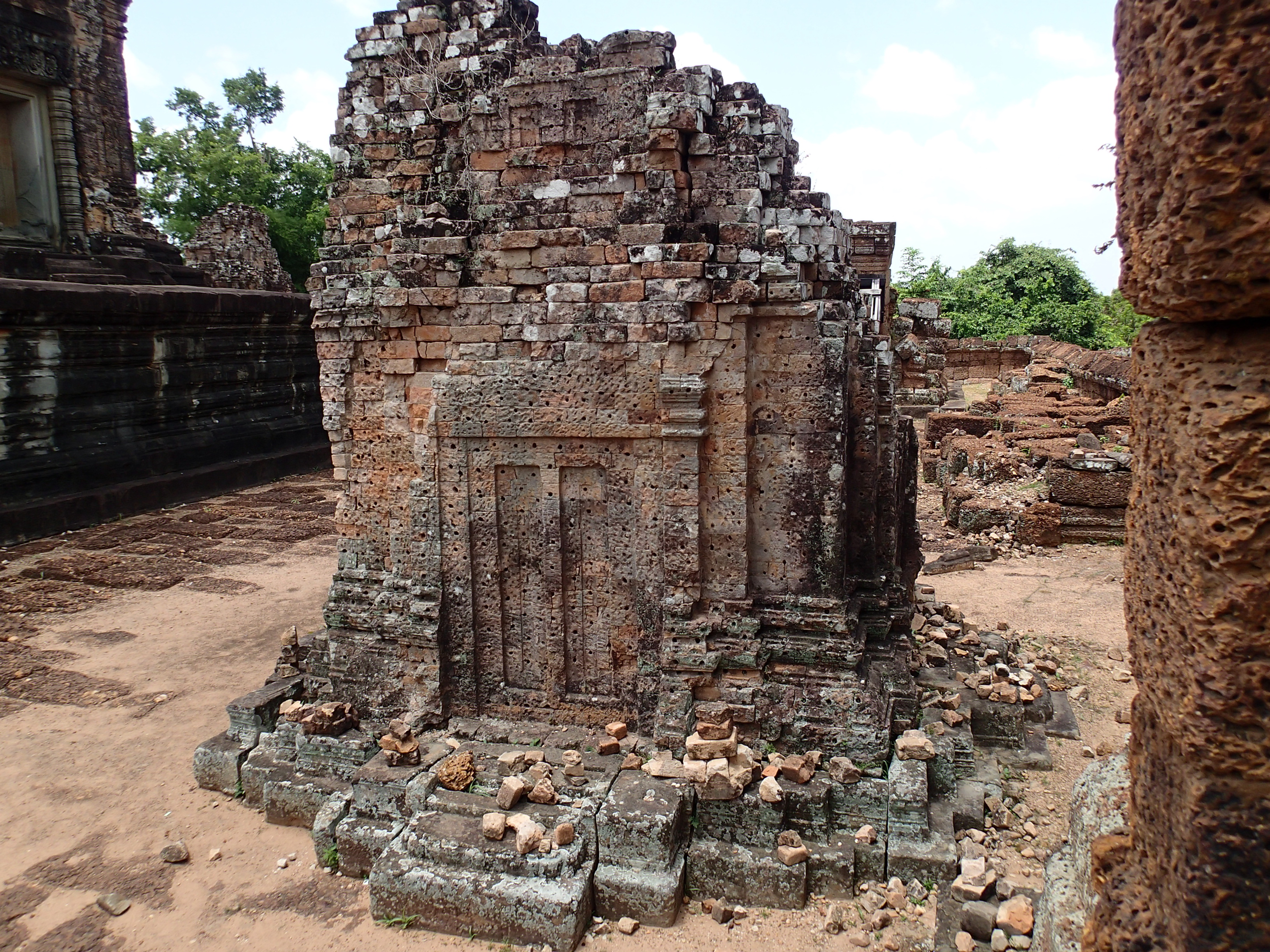 Explore East Mebon