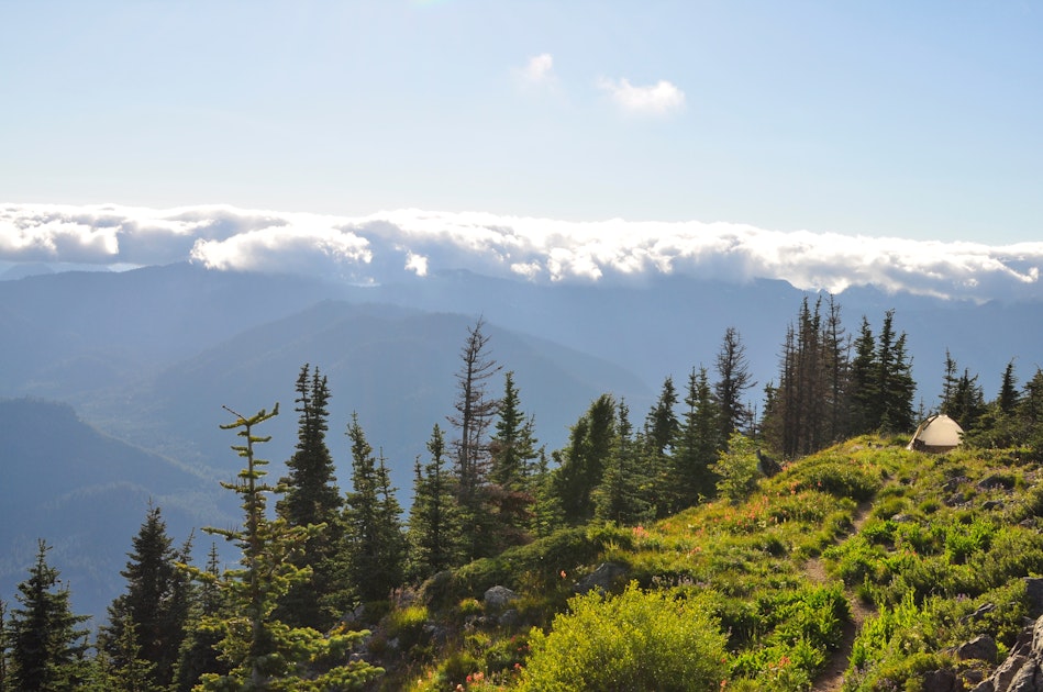 Hike to Thorp Mountain Lookout, Snoqualmie Pass, Washington