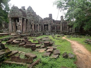 Hike the Preah Khan Trail