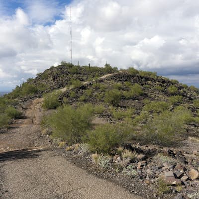 Hike The Shaw Butte Trail