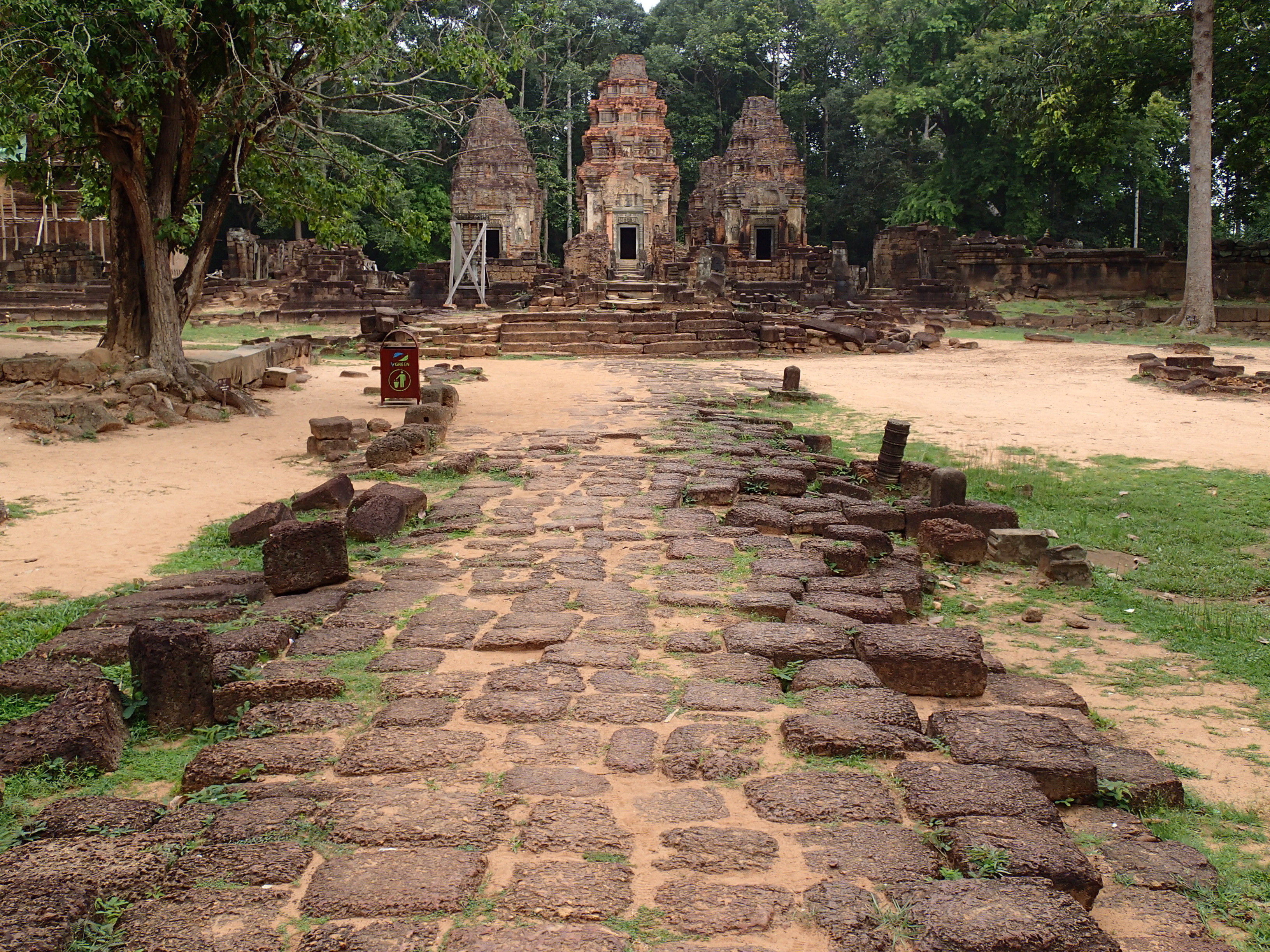 Explore Preah Ko Temple