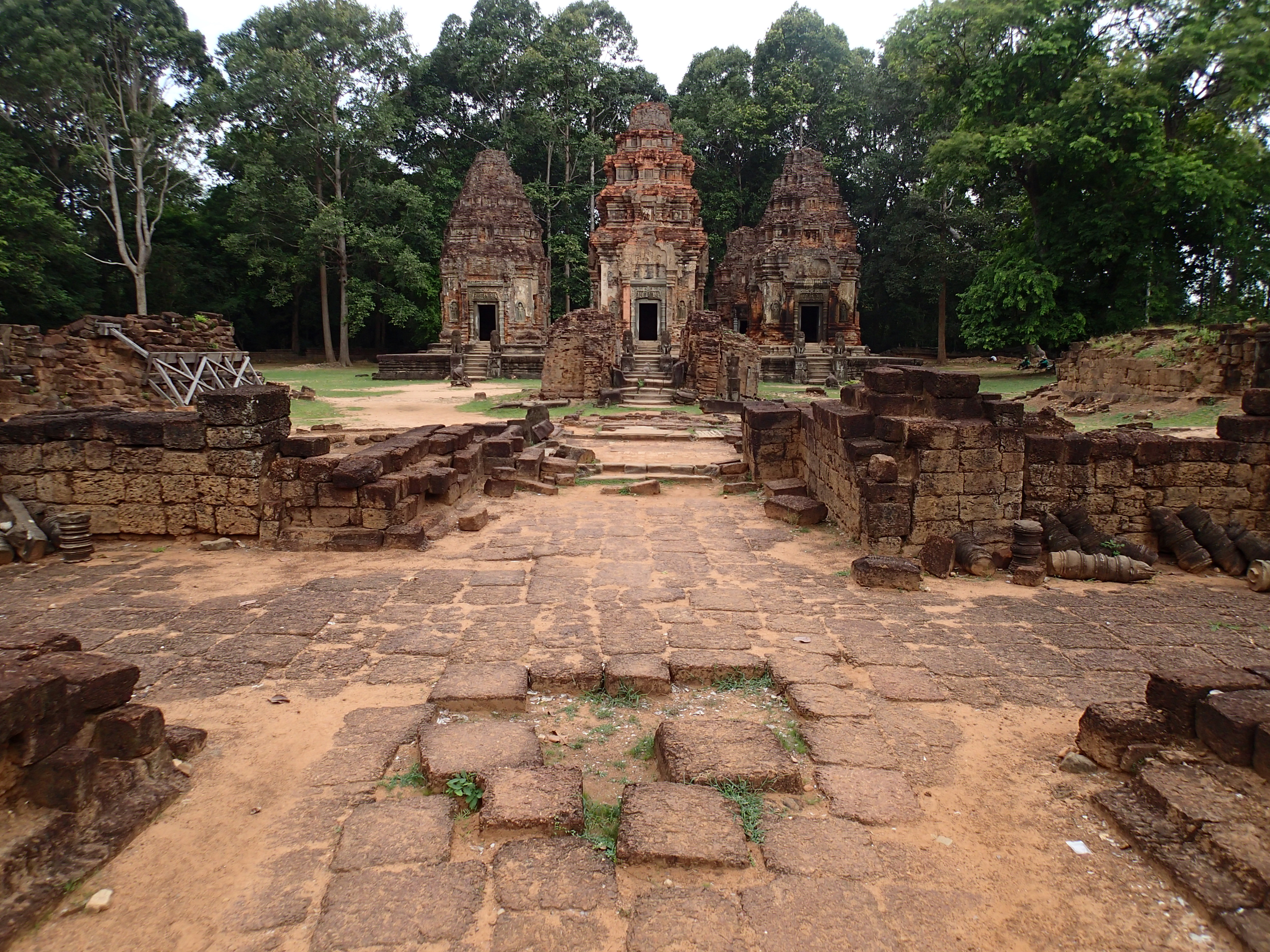 Explore Preah Ko Temple